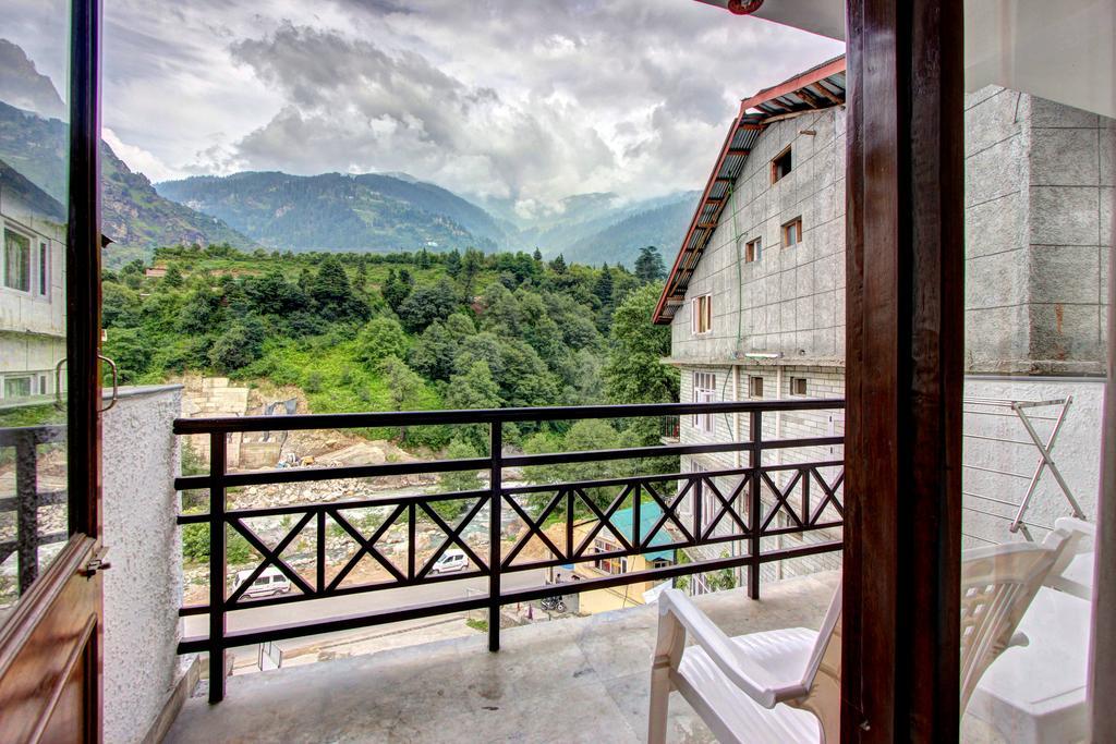Hotel The Himachal Inn Manāli Buitenkant foto